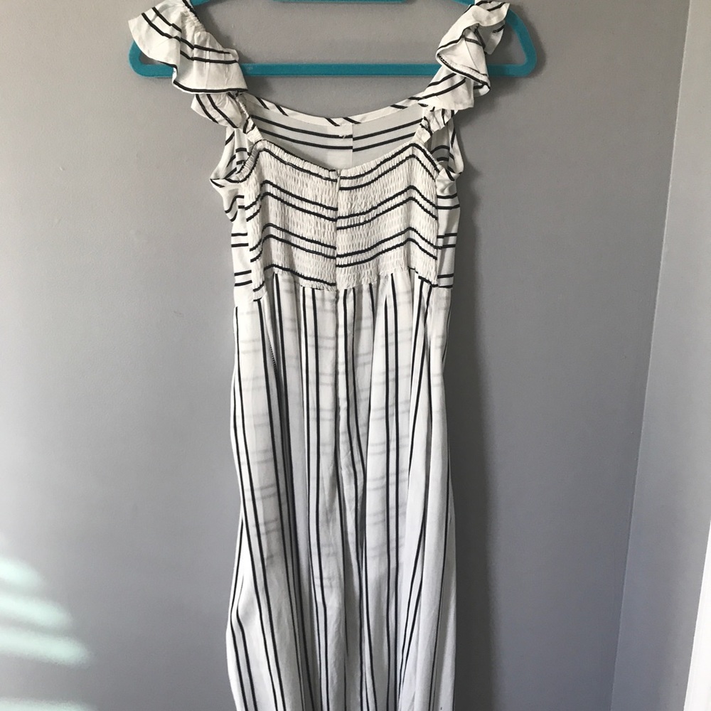 ShowPo romper - Picture 4 of 4